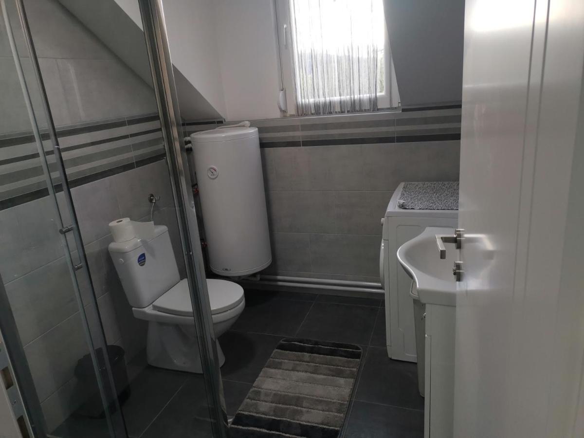 Stari Trsic Apartment ภายนอก รูปภาพ