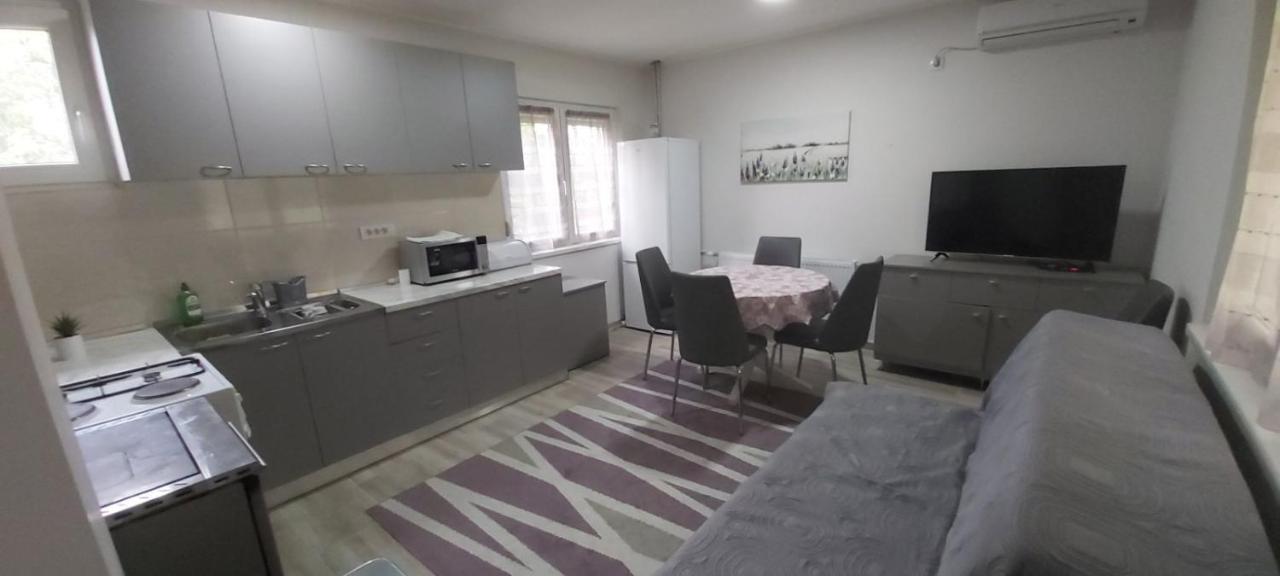Stari Trsic Apartment ภายนอก รูปภาพ